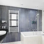 Отель Doubletree By Hilton