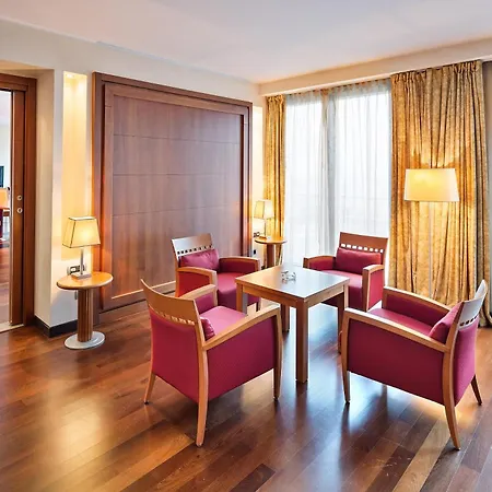 Hotel Doubletree By Hilton