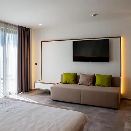 Doubletree By Hilton Hotel