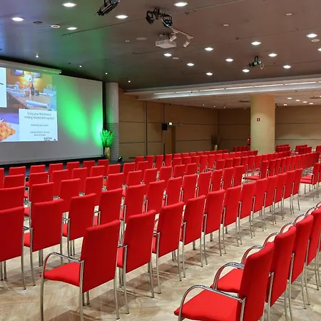 Doubletree By Hilton Ljubljana Szálloda