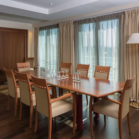 Doubletree By Hilton Ljubljana 4*