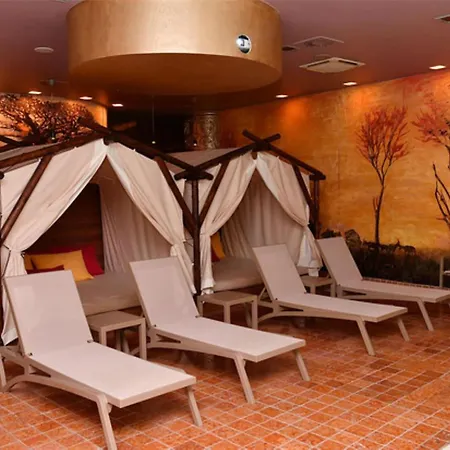 Hotel Doubletree By Hilton