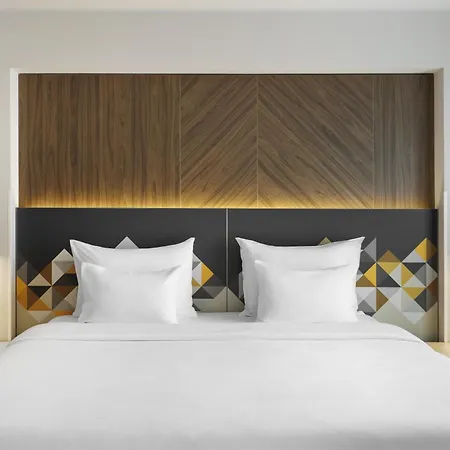 Doubletree By Hilton 4*