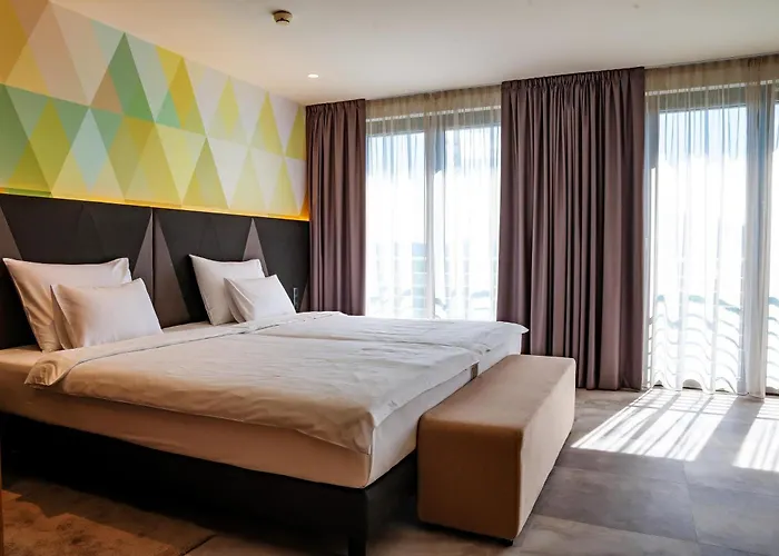 酒店 Doubletree By Hilton 4*