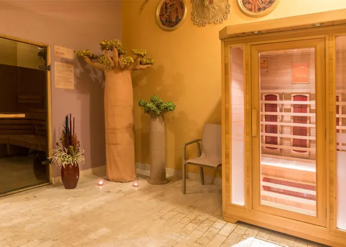 酒店 Doubletree By Hilton 4*