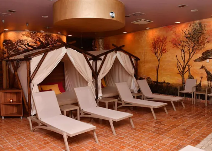 Ξενοδοχείο Doubletree By Hilton